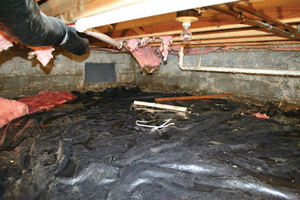 Crawl Space Repair Before in Altoona
