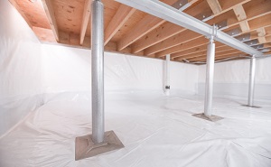Crawl space structural support jacks installed in Hastings